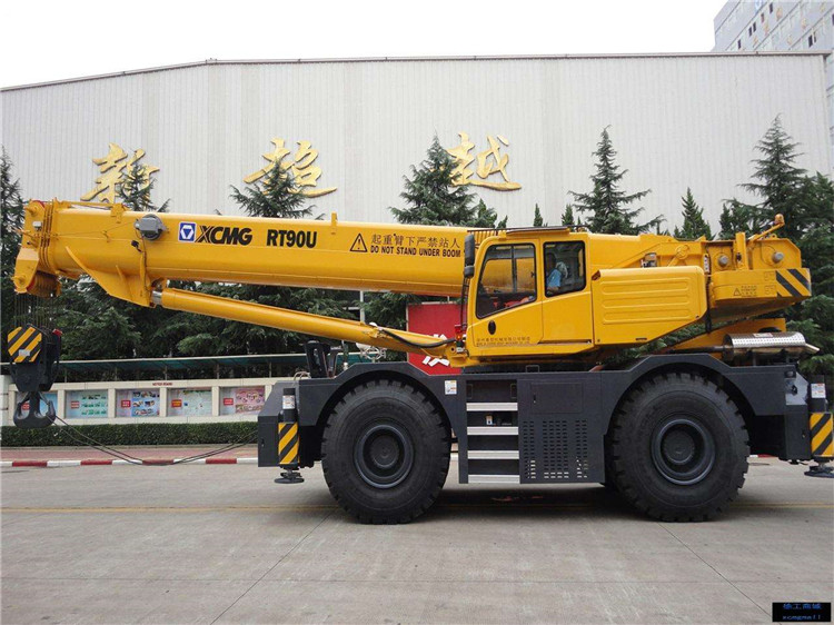 XCMG 90 ton Rough Terrain Crane Hydraulic crane RT90U 4 wheel crane terrain rough for sale